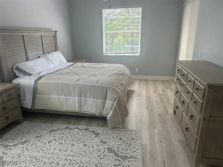 8850 Creek Run Dr — Photo 4