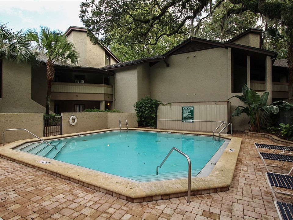 1st image of 2301/03 Boxwood Ln