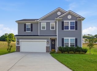 2002 Moulder Pl, Columbia, TN 38401