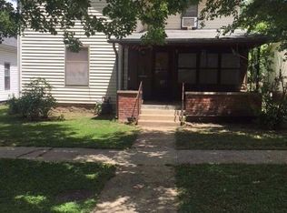 806 S Forest Ave, Chanute, KS 66720
