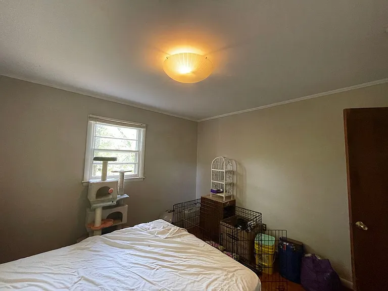 365 Knottingham Dr — Photo 8