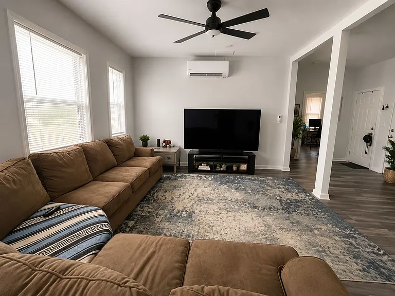 18 Greendale Rd #3 — Photo 3