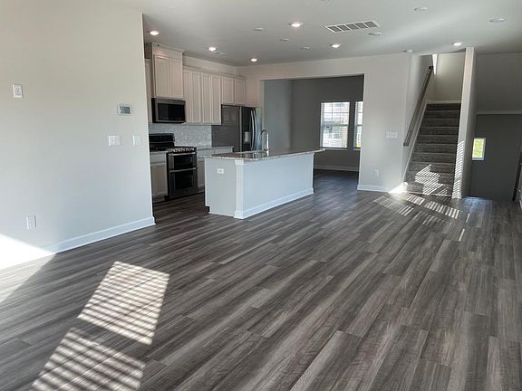 Kitchen / family room