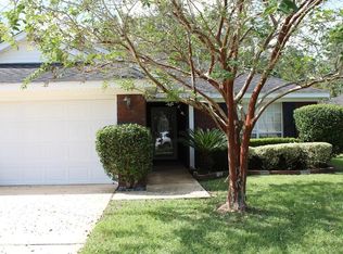1745 Donham Dr, Mobile, AL 36618