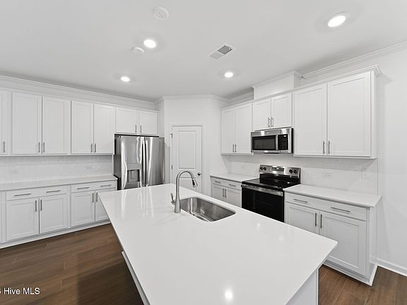 4th image of 5826 Mill Stone Way W