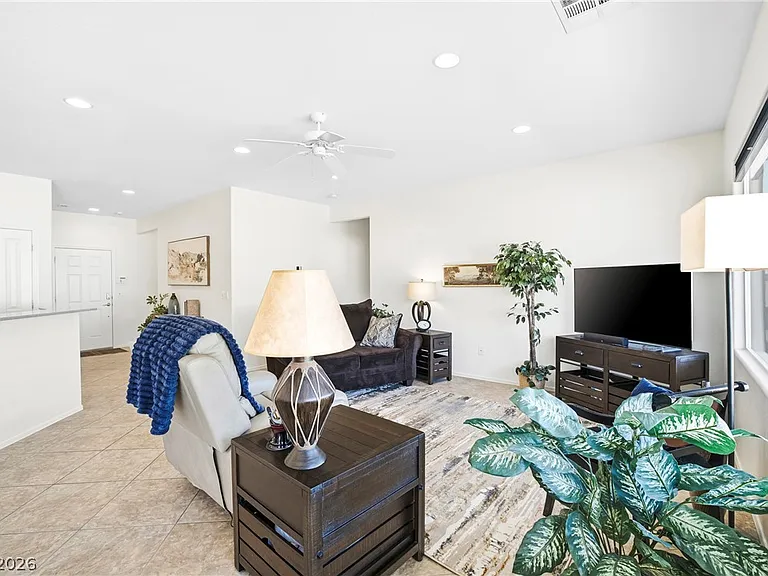 2635 Solera Moon Dr — Photo 7