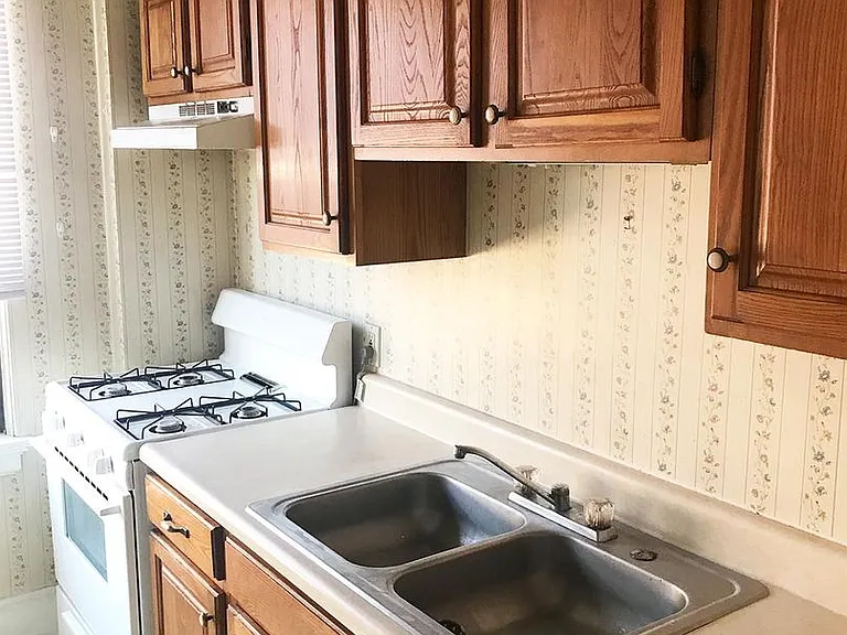 3654 Middleton Ave — Photo 35