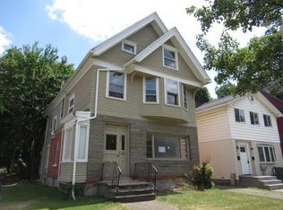 404 Alexander St, Rochester, NY 14607