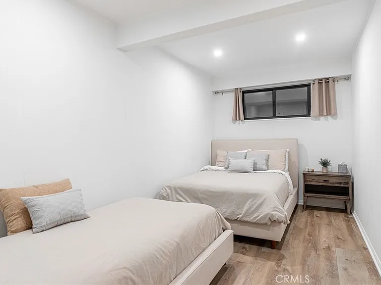 3430 Hermosa Ave — Photo 29