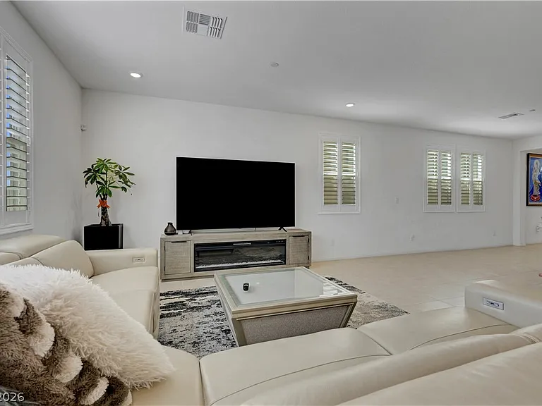 2805 Gallarate Dr — Photo 22