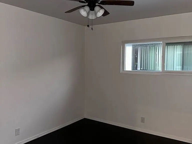 1034 Magnolia Ave — Photo 45