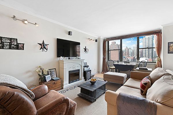 1st image of 301 E 79th St APT 11C