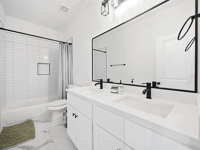5702 Breland St #D — Photo 9