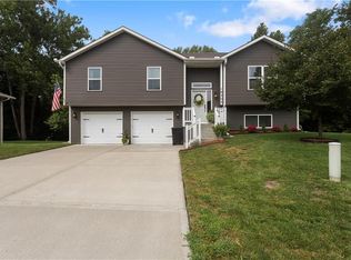19305 E 8th Street Ct S, Independence, MO 64056