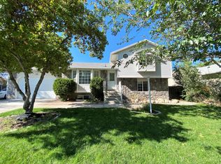 5262 W Amber Ridge Ln, West Valley City, UT 84120