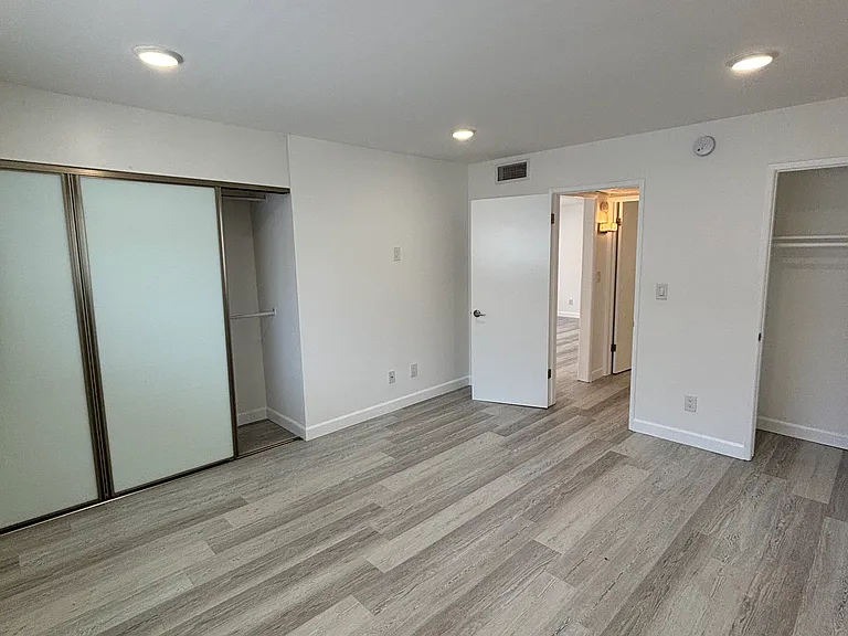 843 4th Street — Photo 30