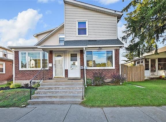 2nd image of 1058 Detweiler Ave