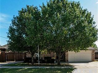 6404 Harmonson Rd, North Richland Hills, TX 76180