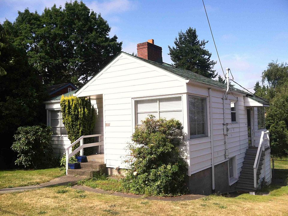 2nd image of 9221 5th Ave NE