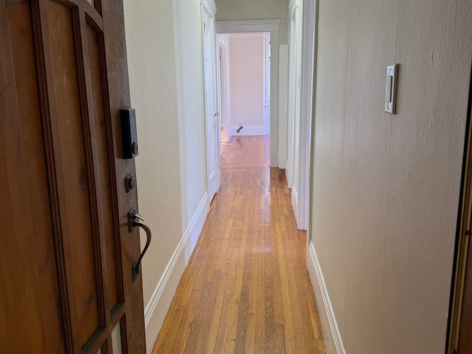5611 California St — Photo 2