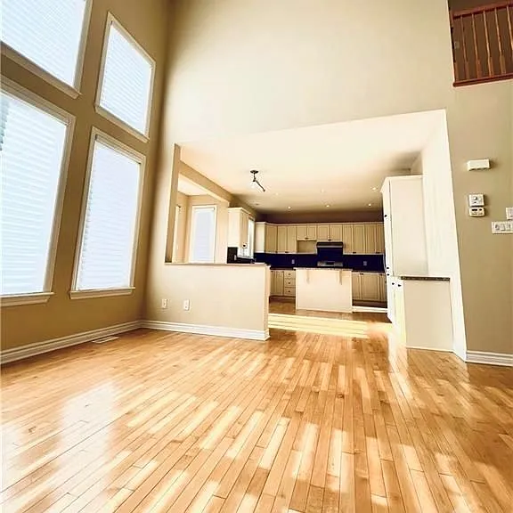 195 Keyrock Dr — Photo 5