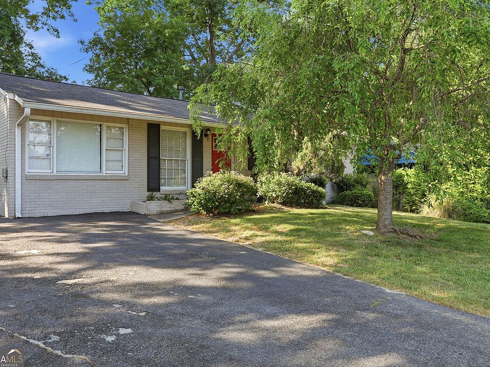 1st image of 3660 Fairlane Dr NW