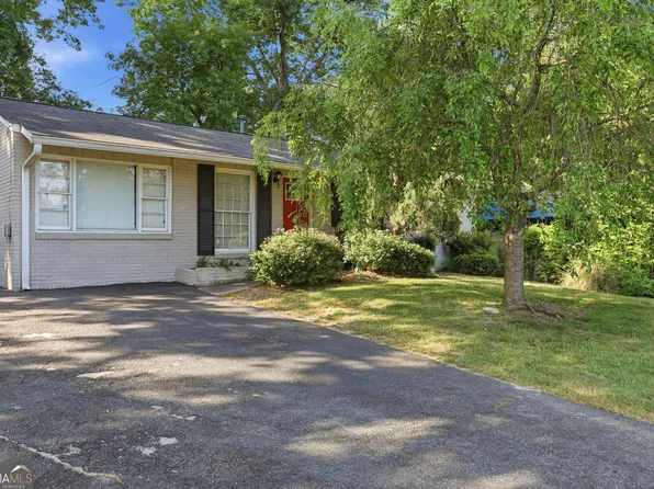 3660 Fairlane Dr NW, Atlanta, GA 30331