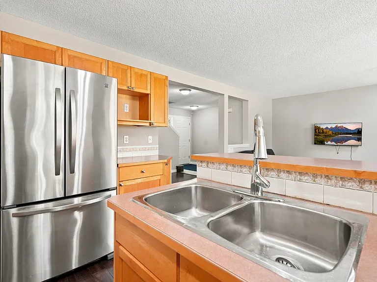 88 Rockyledge Cres NW #88 — Photo 5