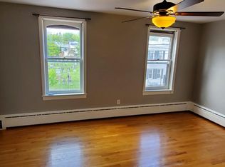 525 Delaware St #2, New Castle, DE 19720