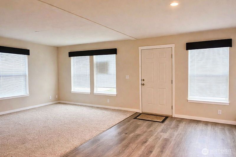 4th image of 4501 Addy Street #30