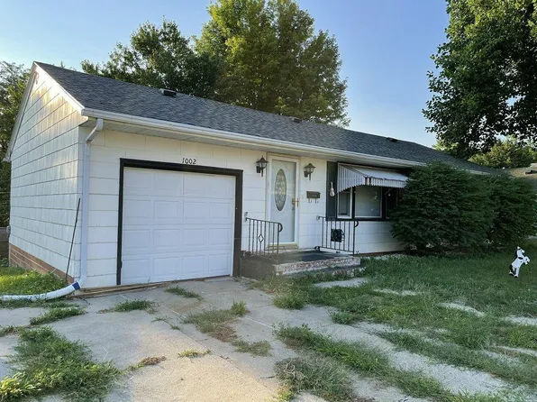 1002 S Main St, Madison, NE 68748