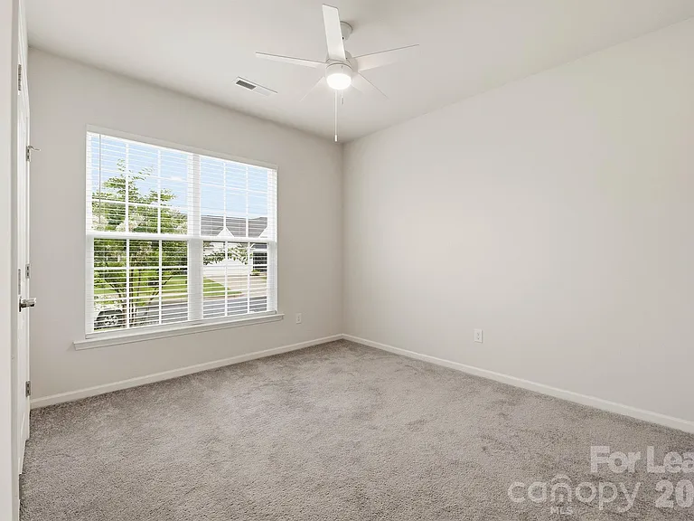 162 White Apple Way — Photo 18