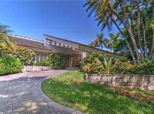 301 Casuarina Concourse, Miami, FL 33143