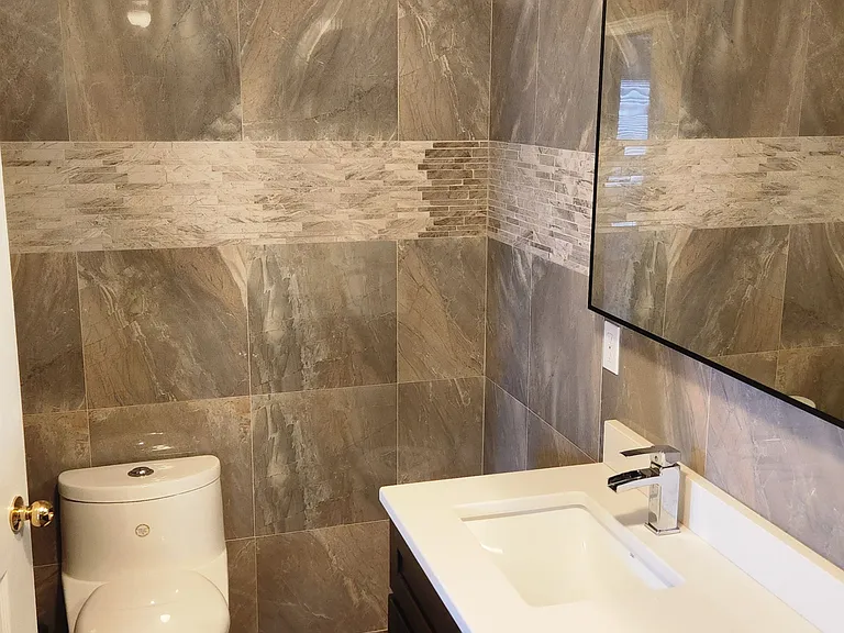 44 Reuben Ave — Photo 23