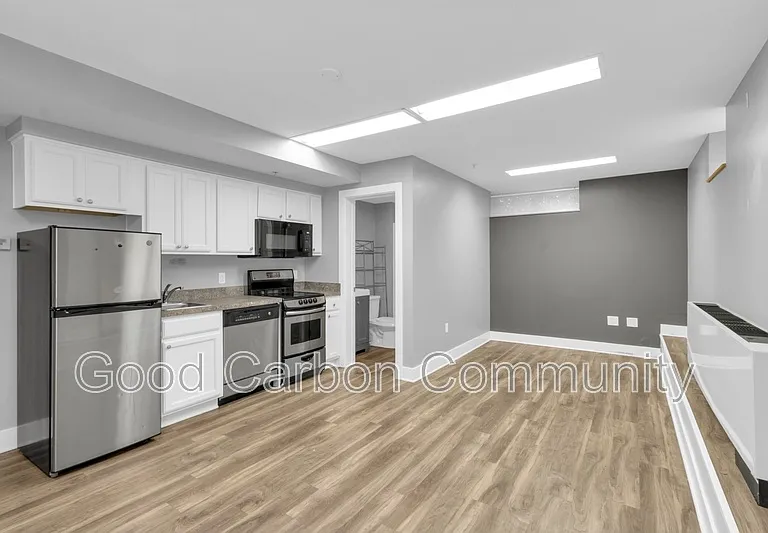 2136 Main St #B101 — Photo 5