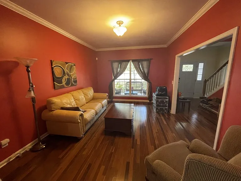 44 Hampton Springs Ct — Photo 9