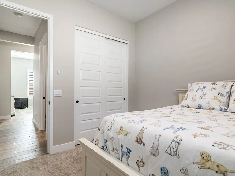 1725 E Questa Dr — Photo 64
