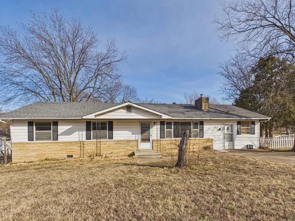 1165 E 9th St, Mountain Home, AR 72653
