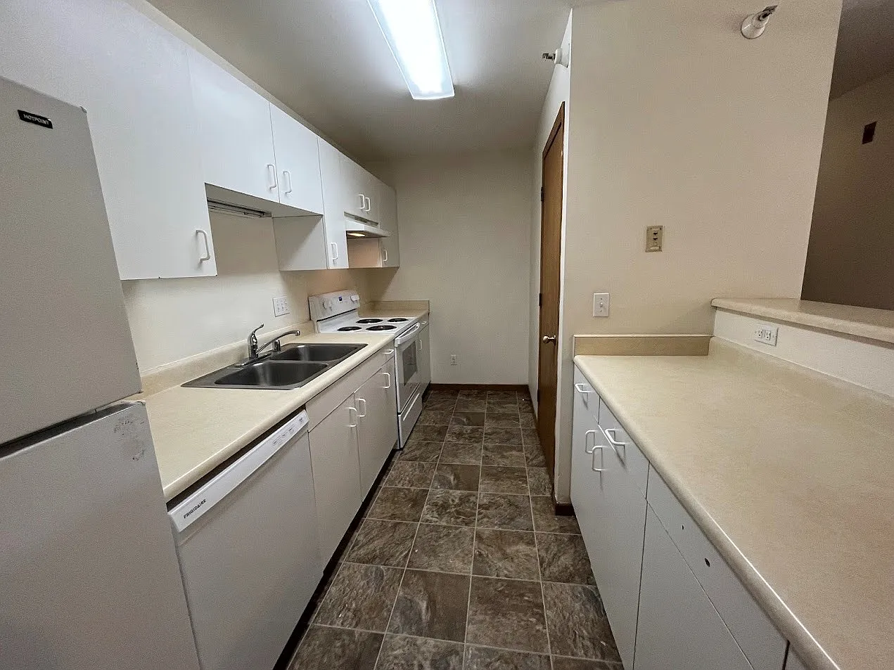 Quarry Ridge — Photo 1
