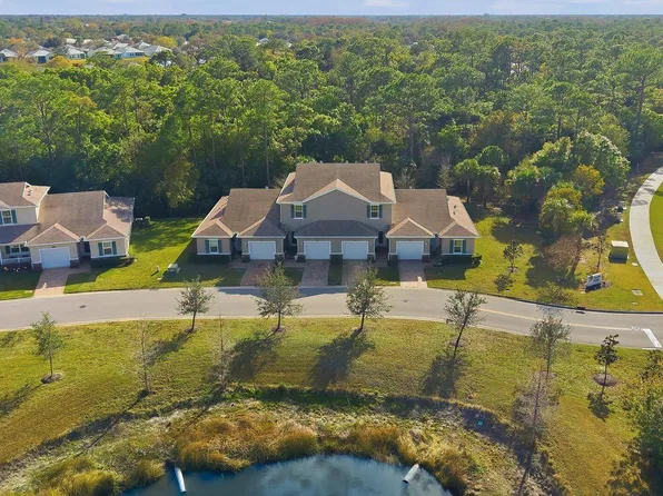 1007 NE Trailside Run Run, Port St Lucie, FL 34983