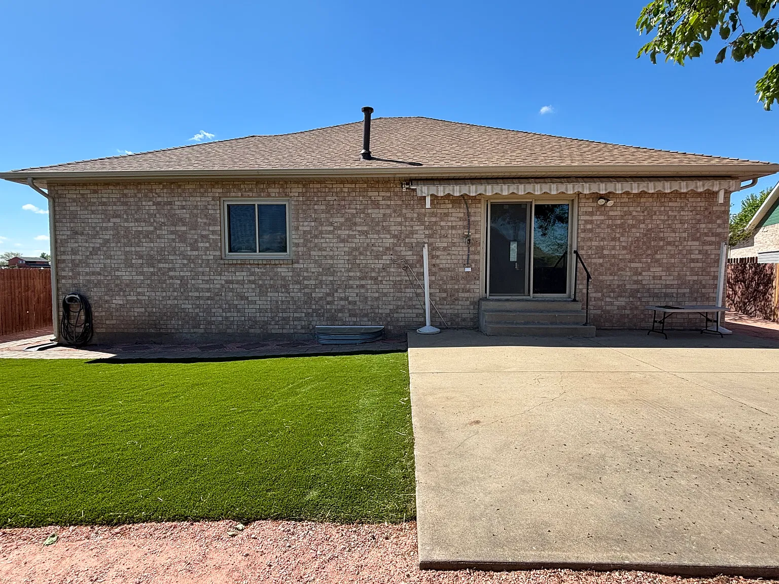 4 bed, 2900 sqft, $3,000 — Photo 3