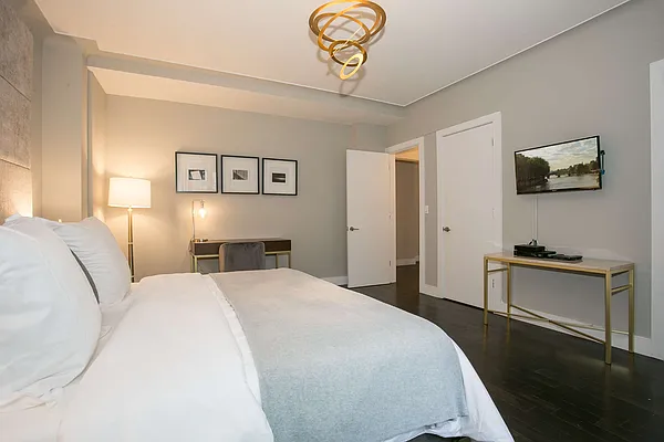 Rented by Bedrose | media 32