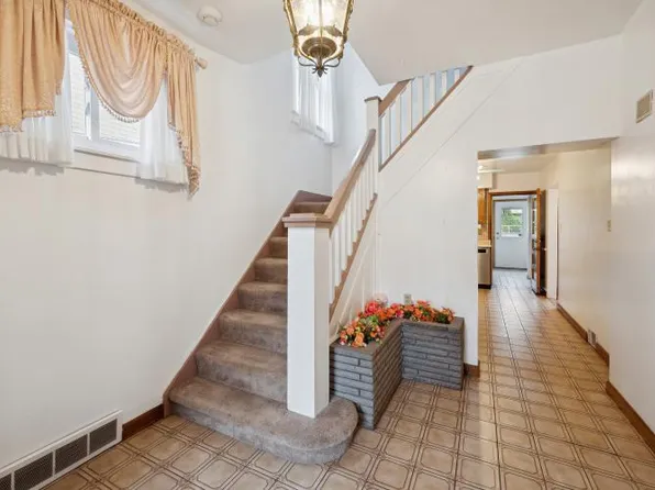 330 Coltart Ave, Pittsburgh, PA 15213