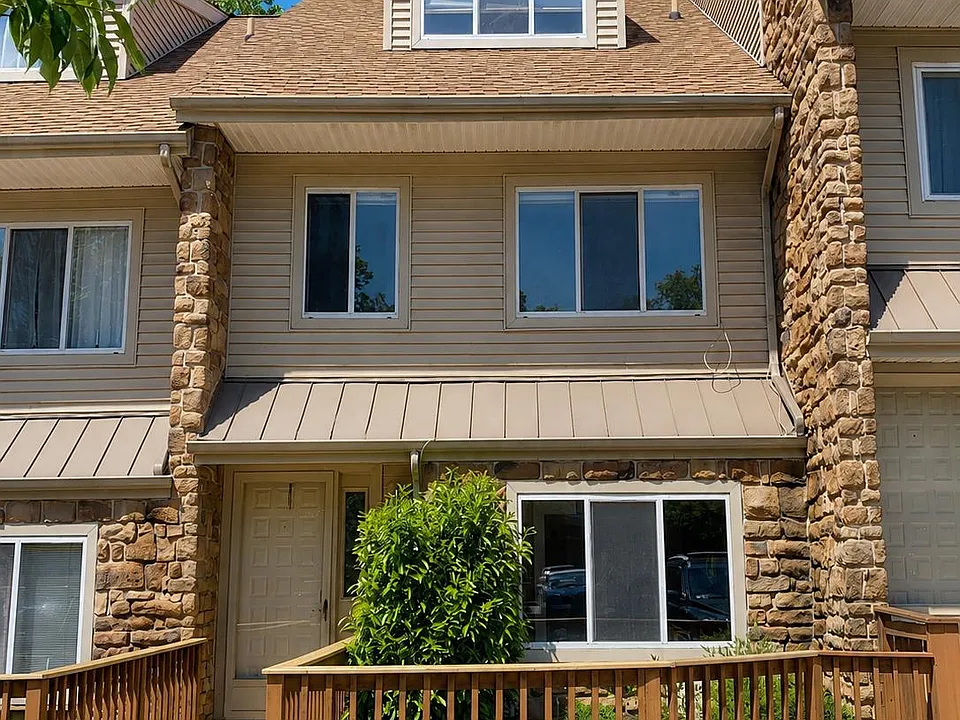 326 Brigade Ct