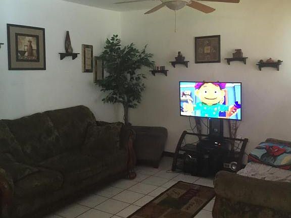 5th image of 840 Center Ave #770