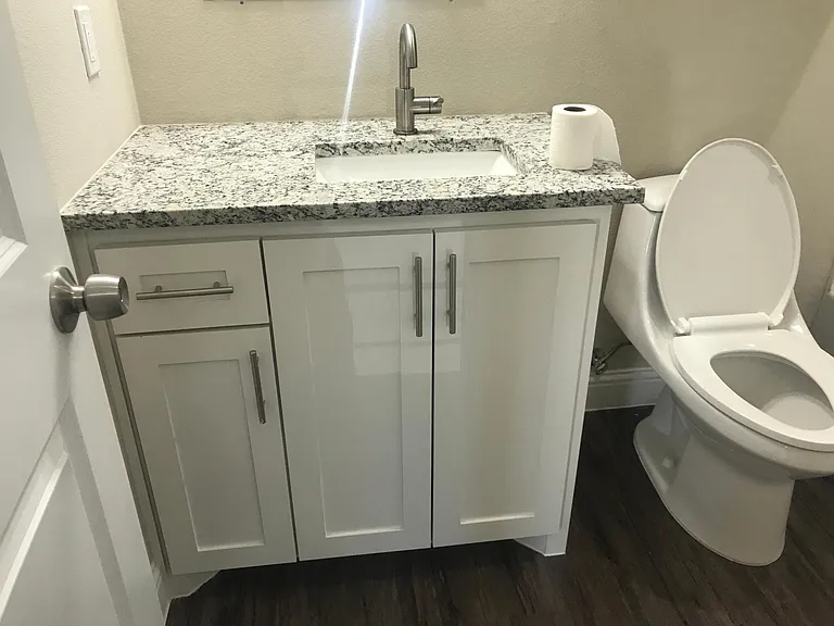 902 N Bush Ave — Photo 11