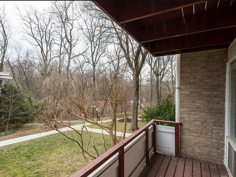7523 Spring Lake Dr #B-2 — Photo 6