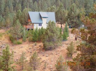 10602 Rattlesnake Ln, Hereford, OR 97837