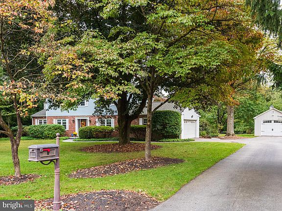 5th image of 3 Woodmont Ln