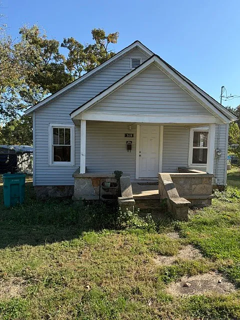318 E Euclid Ave